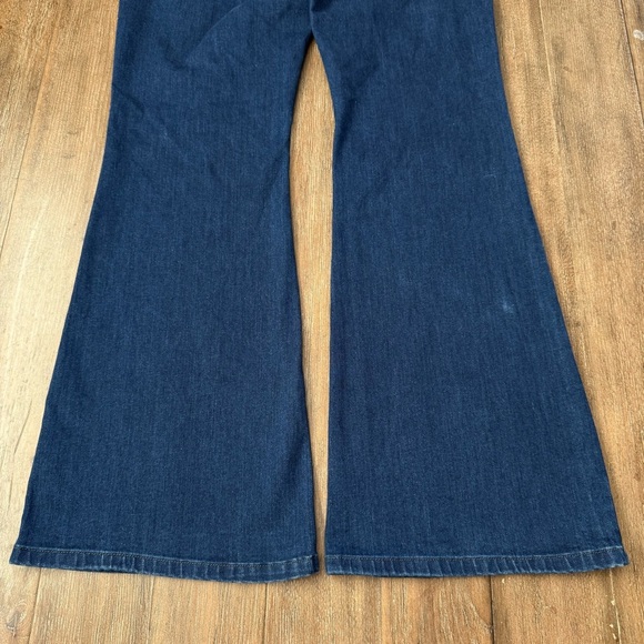 KanCan High-Rise Super Flare Jeans dark blue - Picture 9 of 12